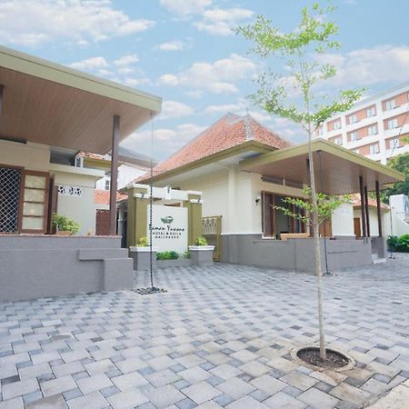 Yuwono Hotel & Villa Malioboro Yogyakarta Esterno foto